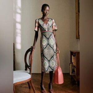 Sézane Talma Dress in Artemis